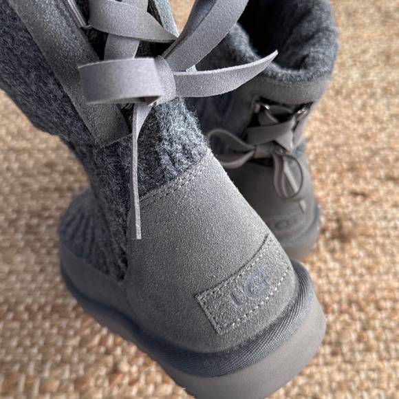 NWOT UGG classic mini Cabelle knit bootie in grey - unworn no box - Picture 8 of 9